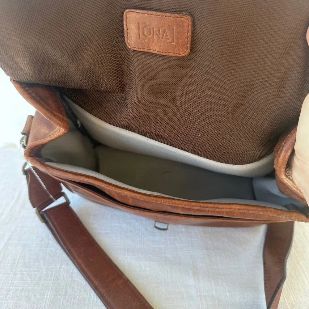 ONA The Bowery Leather Camera Bag Messenger Crossbody Antique Cognac‎ Brown